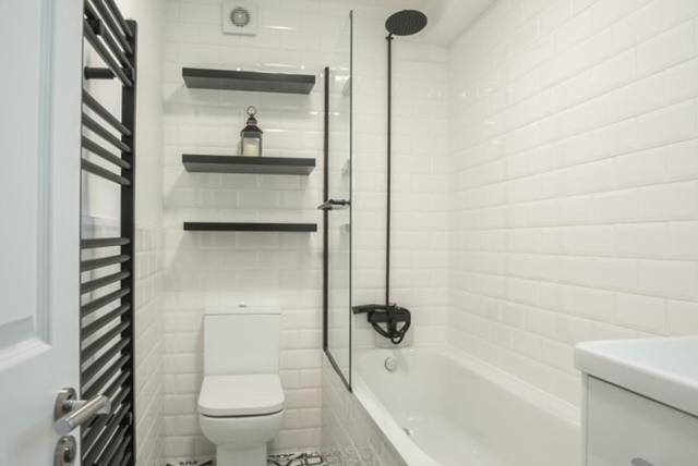 Finchley Contemporary 2 Bed Apartment + Parking Hendon Buitenkant foto